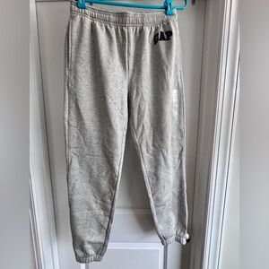 GAP Gray Jogger Sweatpants | Logo Detail | Cozy Fleece